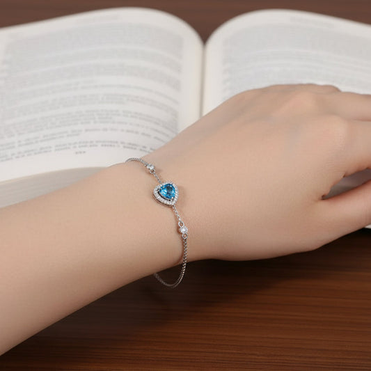 Venus Blue/White Halo Heart-Shaped 1 Carat Moissanite Bracelet — Moisza