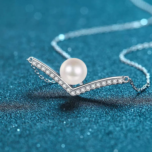 V-Shape Pearl Moissanite Pendant Necklace in S925 Sterling Silver