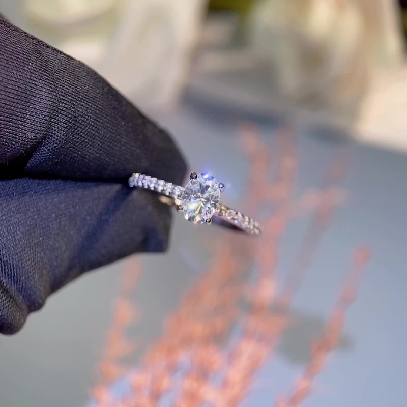Gaia Pavé Solitaire Oval Moissanite Engagement Ring — Moisza
