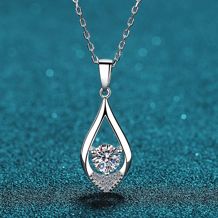 Helia Pavé Waterdrop Round 0.5 Carat Moissanite Necklace — Moisza
