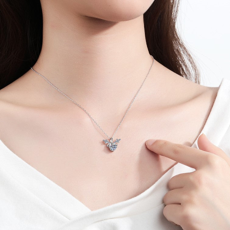 Helia Pavé Deer Antler Round Moissanite Necklace — Moisza