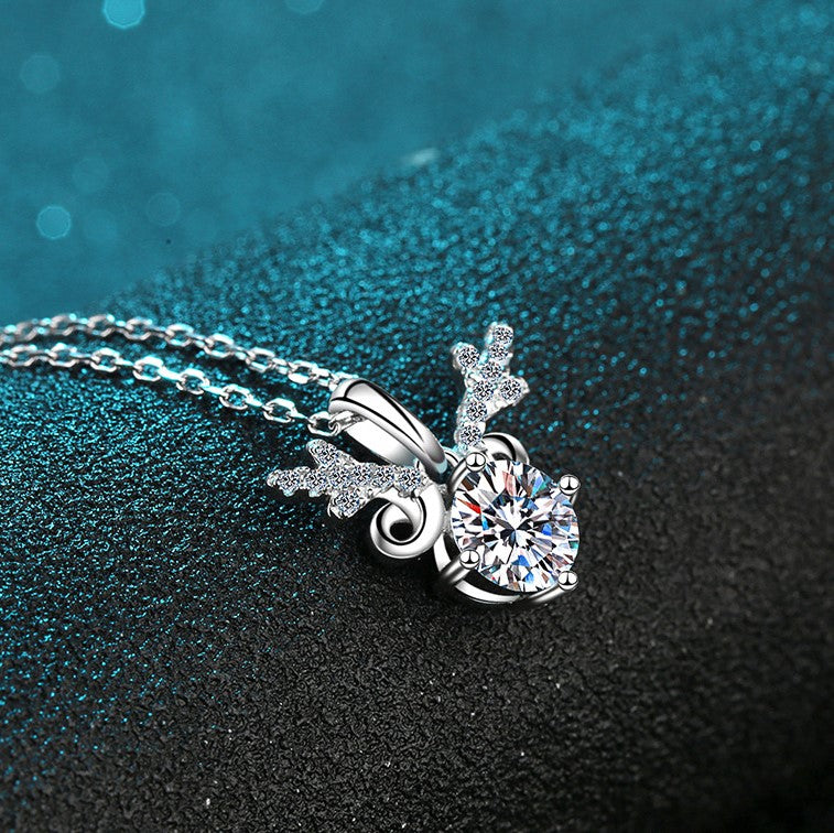 Helia Pavé Deer Antler Round Moissanite Necklace — Moisza