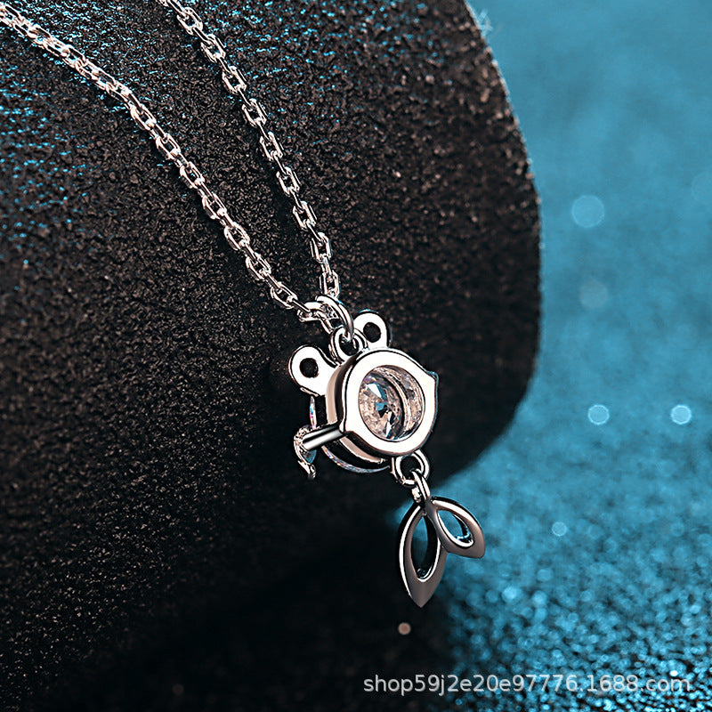 Helia Goldfish Round Moissanite Necklace — Moisza