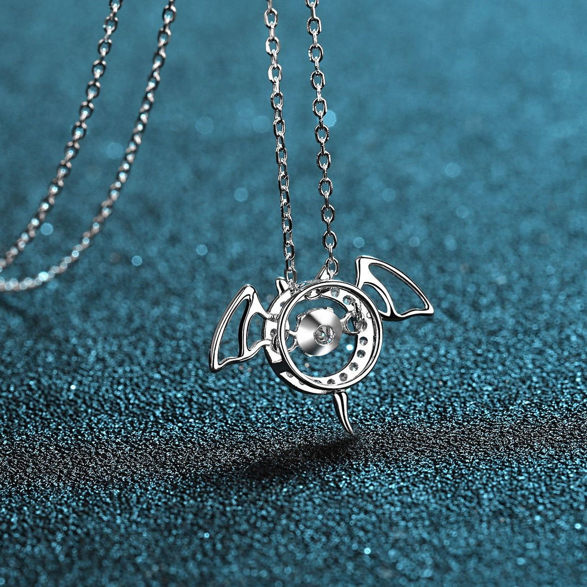 Helia Pavé Bat Round 0.3 Carat Moissanite Dancing Necklace — Moisza