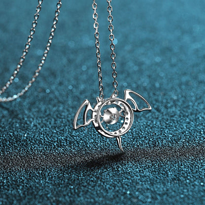 Helia Pavé Bat Round 0.3 Carat Moissanite Dancing Necklace — Moisza