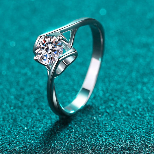Helia Heart Setting Solitaire Round Moissanite Engagement Ring — Moisza