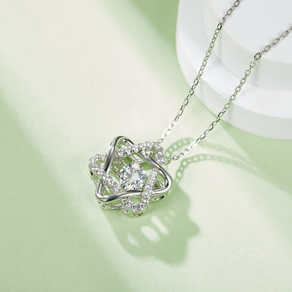 Helia Pavé Six-Pointed Star Round 0.5 Carat Moissanite Dancing Necklace — Moisza