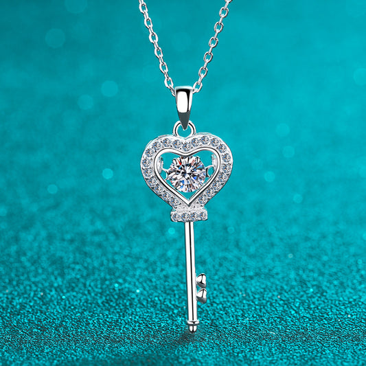 Helia Pavé Heart Key Round 0.5 Carat Moissanite Dancing Necklace — Moisza