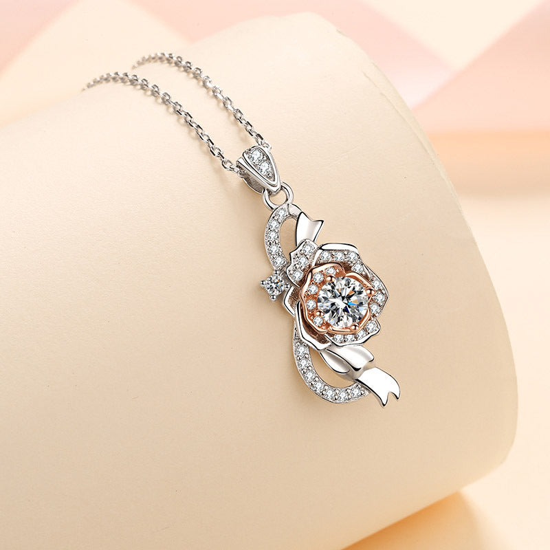 Helia Pavé Rose Round 0.5 Carat Moissanite Necklace — Moisza