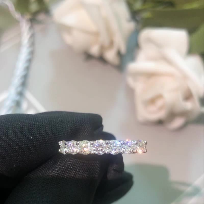 Engagement Ring, Wedding Ring, Promise Ring, Gift for Her, Gift for Women, Gift for Mother, Mom, Mum, Valentine’s Day, Mother’s Day, Stackable S925 Seven-stone Moissanite Diamond Eternity Band with Certificate, Gift for Girl, Girlfriend