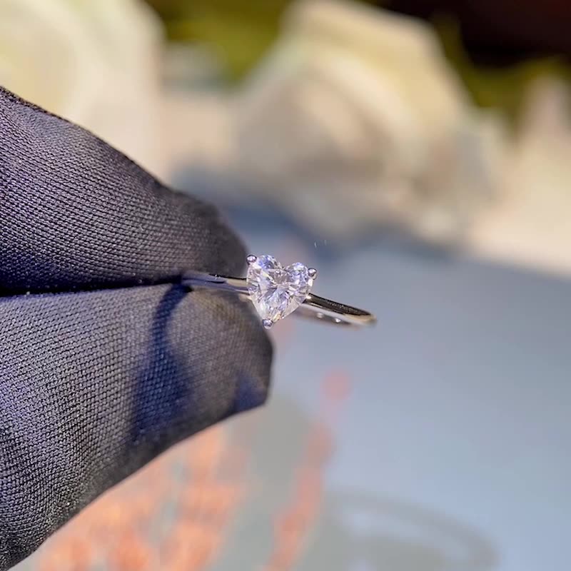 Heart shaped ring, heart shape ring, Lady Gaga engagement ring, promise ring, wedding, gift for her, girl, girlfriend, for lover, for women, mother, mom, mum, for wife, heart-shaped 1ct S925 Moissanite Diamond ring, Valentine’s Day, Mother’s Day, Birthday, anniversary