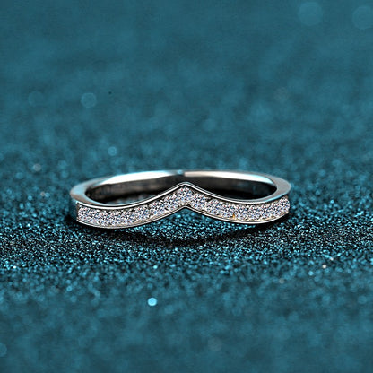 Selene V-Shaped Stackable Moissanite Wedding Band — Moisza