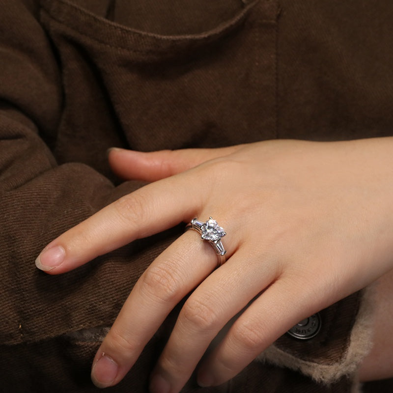 Venus Baguette Heart-Shaped 1.2 Carat Moissanite Engagement Ring — Moisza