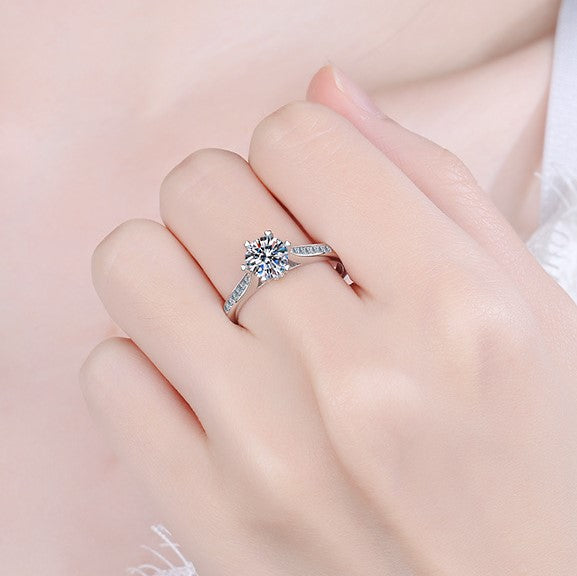 Engagement Ring, pave solitaire, accent stones ring, promise ring, wedding, gift for her, girl, girlfriend, for women, mother, mom, mum, for wife, for lover, heart-shaped prongs 1ct S925 Moissanite Diamond ring, Valentine’s Day, Mother’s Day, Birthday, anniversary, gradation day
