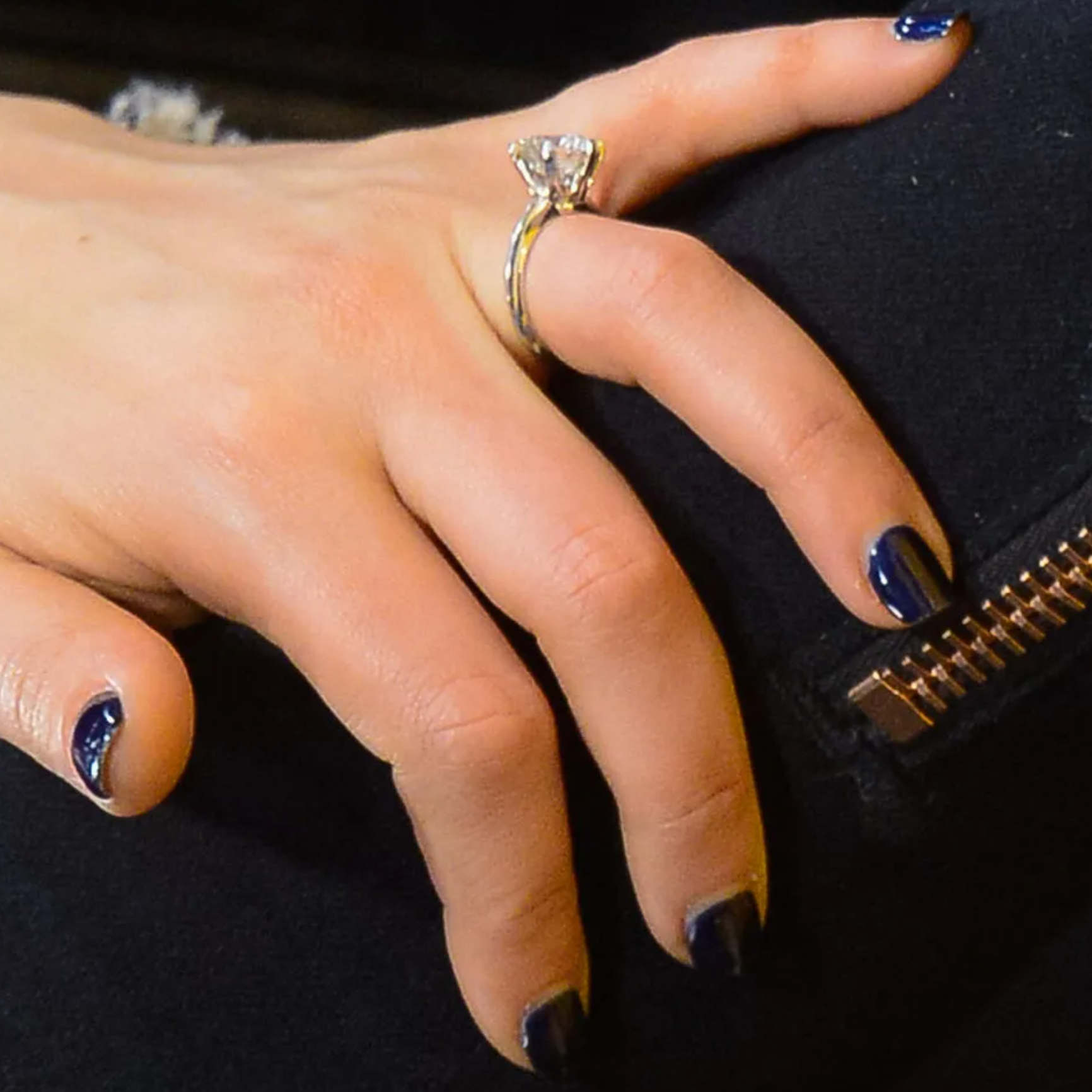 Mila kunis 2025 wedding band